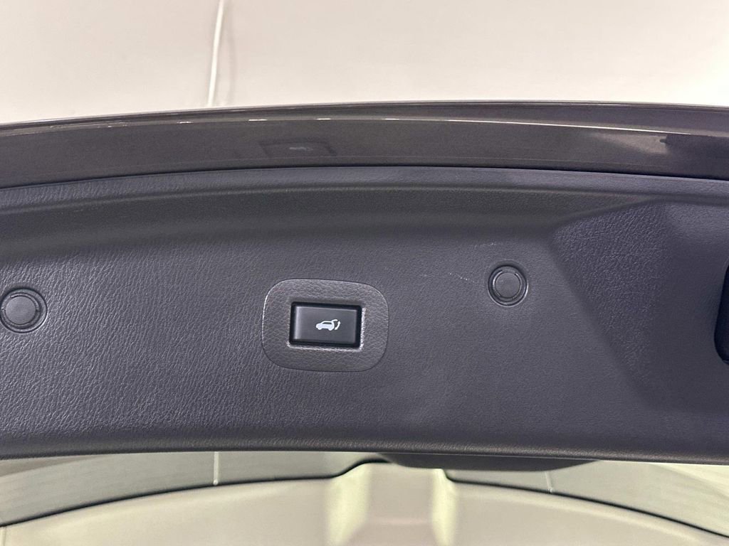 Certified 2023 INFINITI QX80 Premium Select w/ Cargo Package image 38