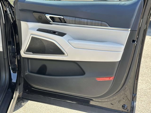 Used 2023 Kia Telluride EX w/ EX Captain's Chair Package AWD/4WD image 8