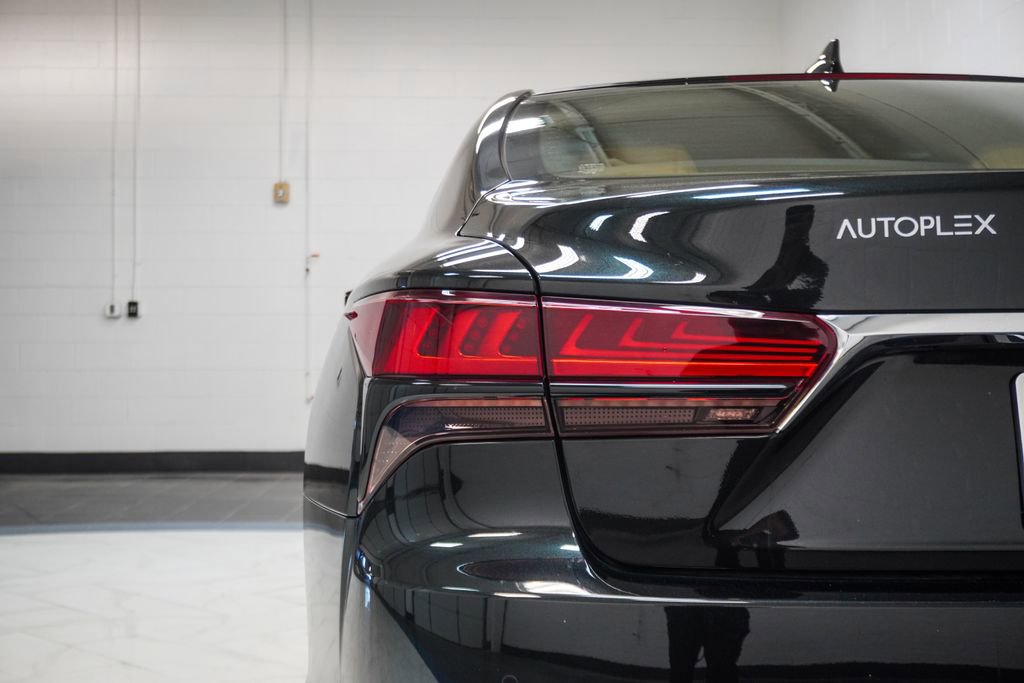 Used 2024 Lexus LS 500 AWD w/ Interior Upgrade Package image 45
