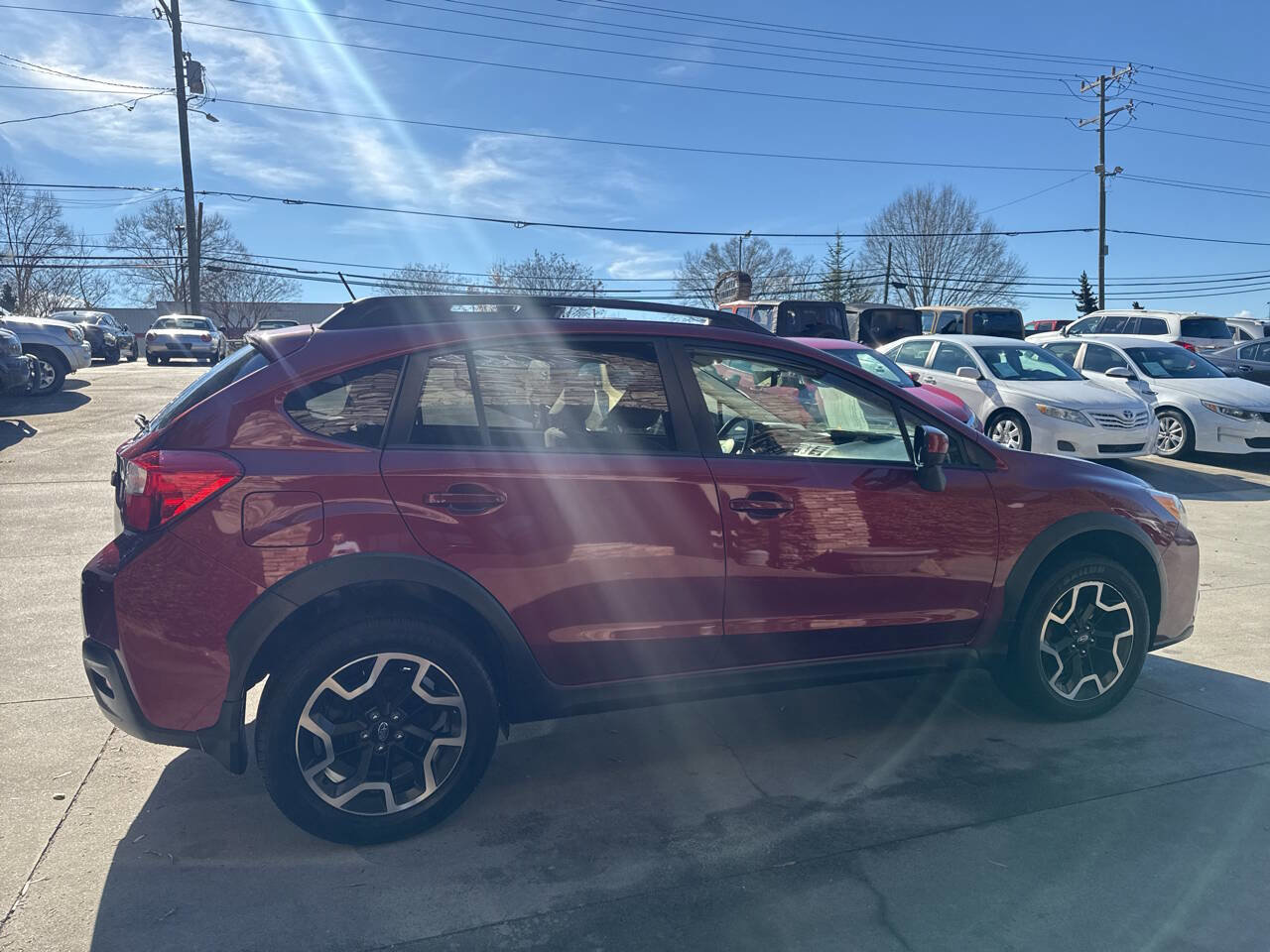 Used 2017 Subaru Crosstrek 2.0i Premium w/ Popular Package #1 AWD/4WD image 6