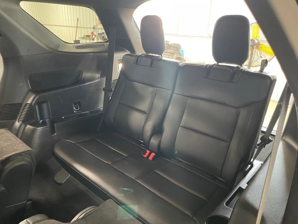 Used 2020 Ford Explorer Limited AWD/4WD image 16