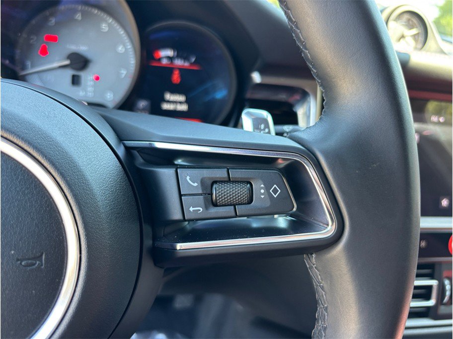 Used 2023 Porsche Macan S AWD/4WD image 28