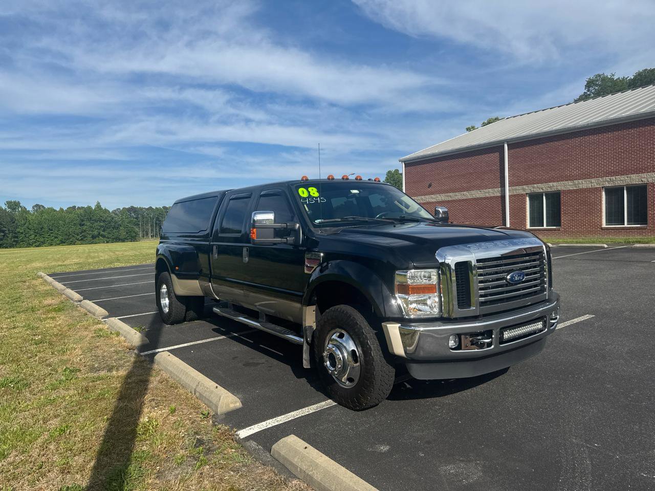Used 2008 Ford F350 Lariat AWD/4WD image 2