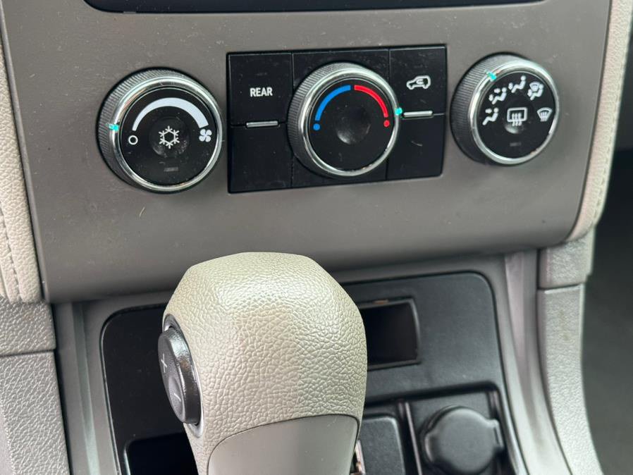Used 2016 Chevrolet Traverse LS AWD/4WD image 21