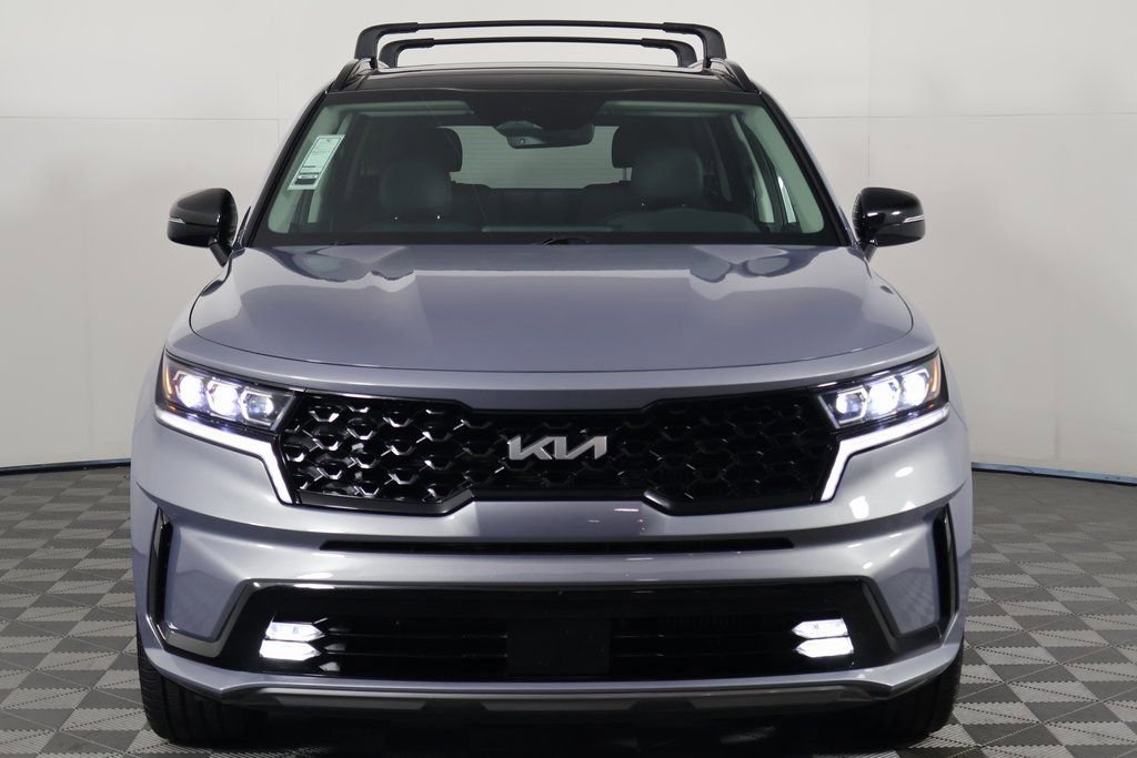 Used 2023 Kia Sorento SX FWD image 2