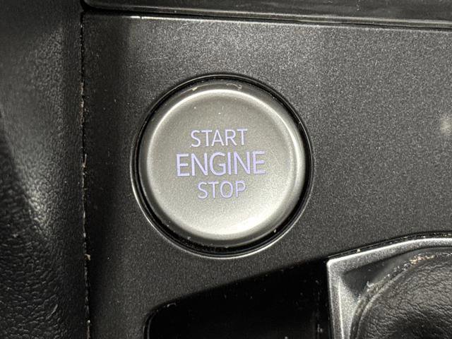 Used 2022 Volkswagen Tiguan SE image 21