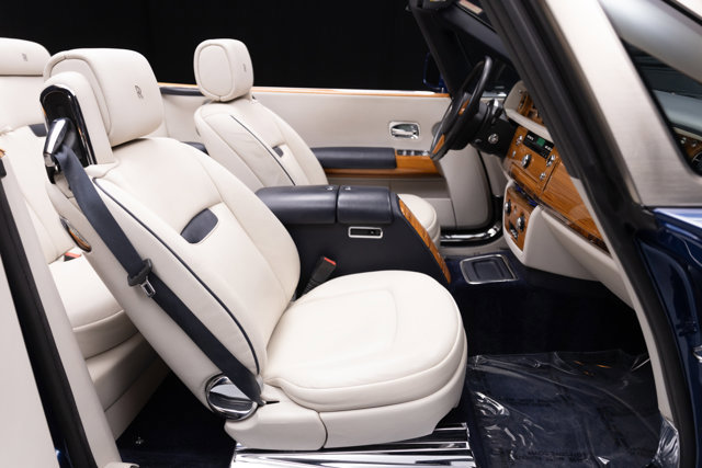 Used 2010 Rolls-Royce Phantom Drophead Coupe image 66