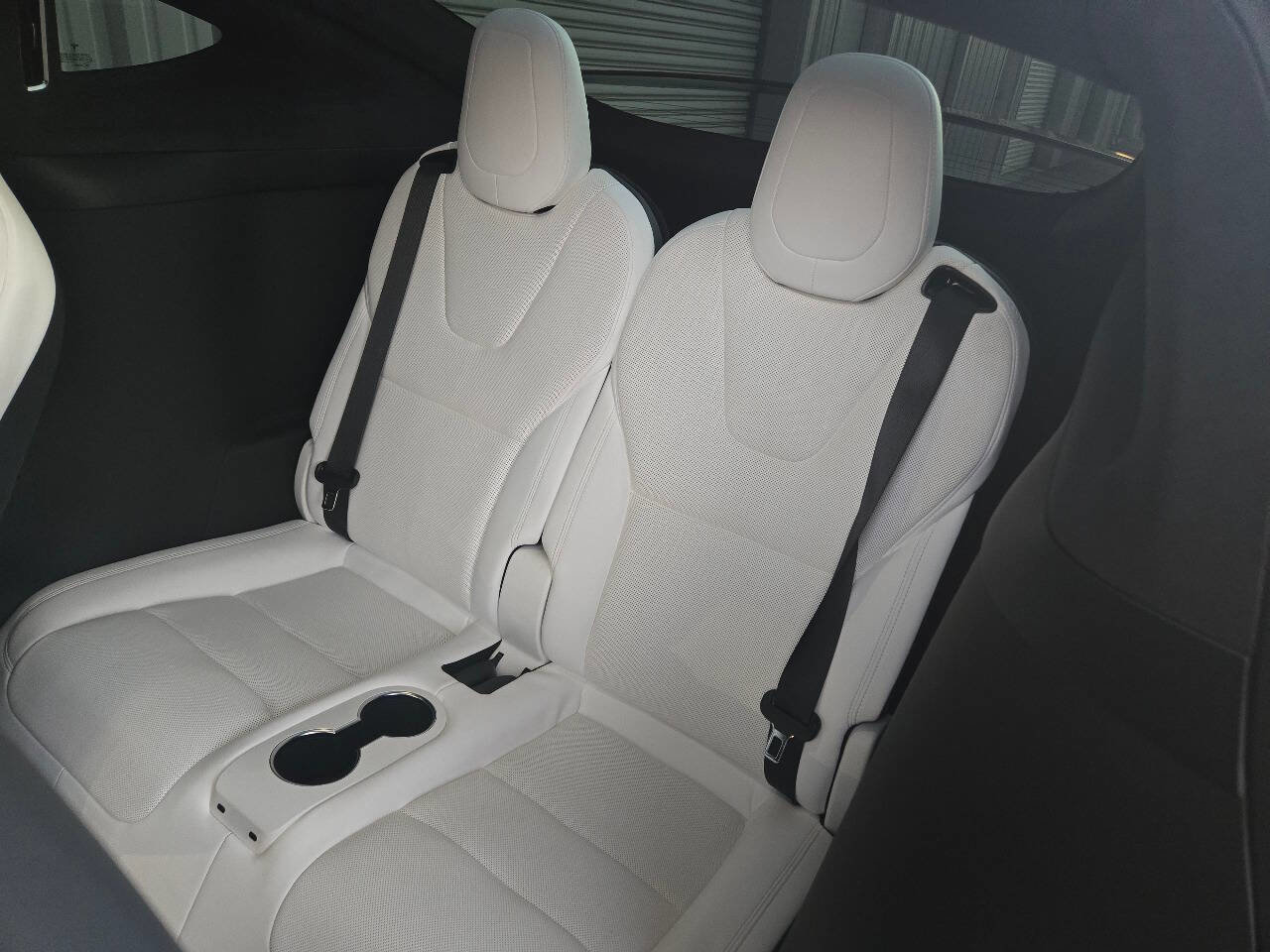 Used 2022 Tesla Model X Plaid image 23