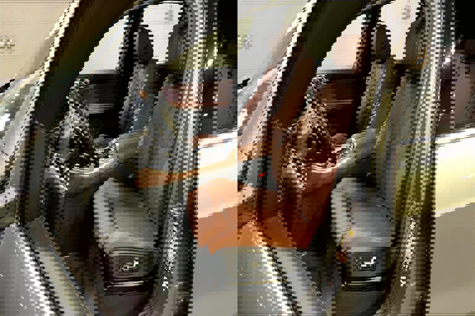 Used 2024 BMW X5 xDrive40i w/ Premium Package image 8