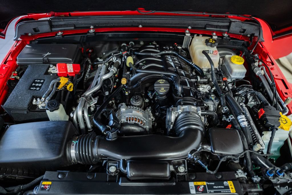 Certified 2022 Jeep Wrangler Unlimited Sahara w/ Cold Weather Group AWD/4WD image 23