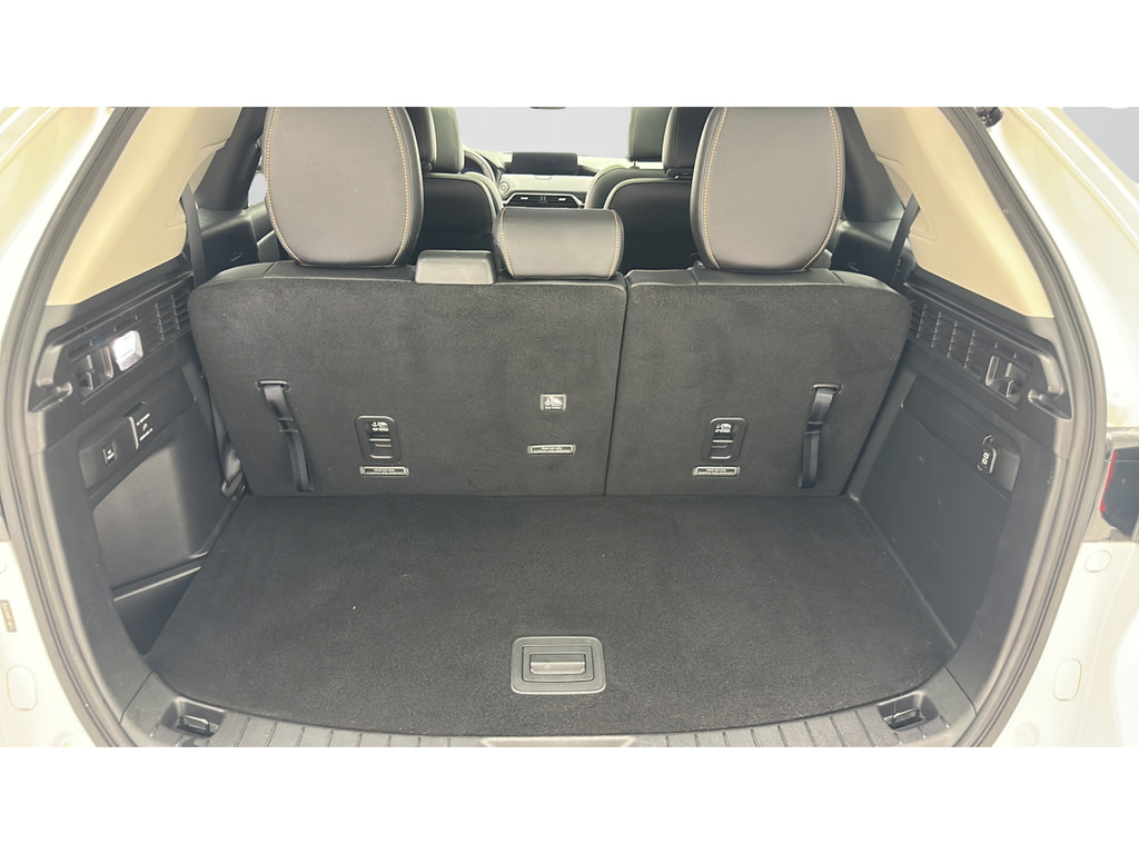 Used 2024 MAZDA CX-90 Plug-In Hybrid w/ Premium Pkg AWD/4WD image 28