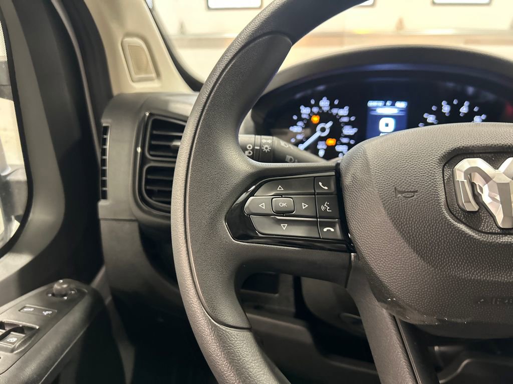 New 2025 RAM ProMaster 2500 w/ Convenience Group FWD image 18