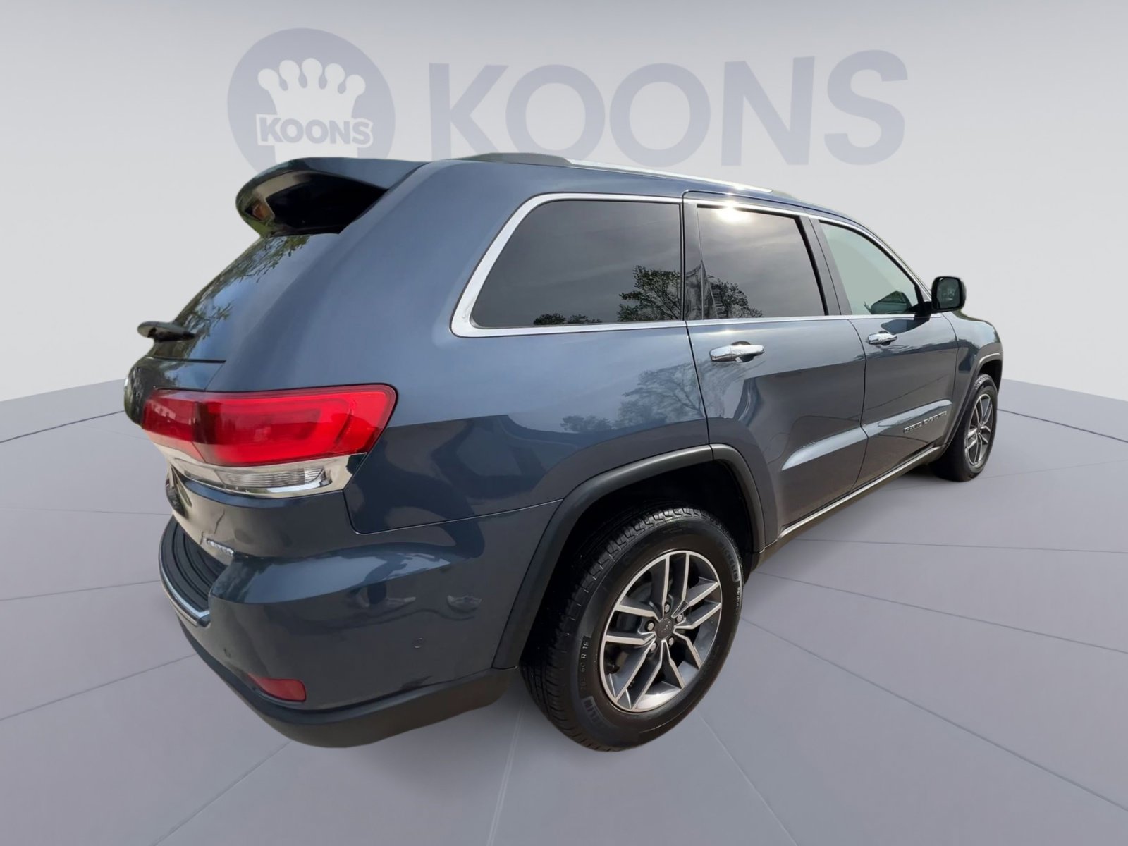 Used 2019 Jeep Grand Cherokee Limited w/ Luxury Group II image 11