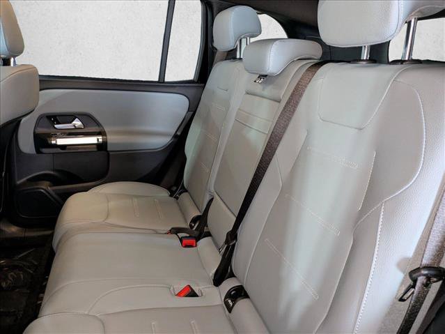 Used 2026 Mercedes-Benz GLB 250 image 20