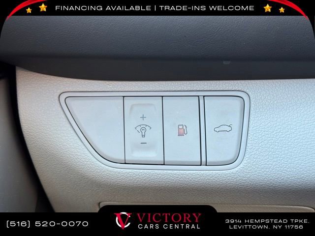 Used 2023 Genesis G70 2.0T image 27