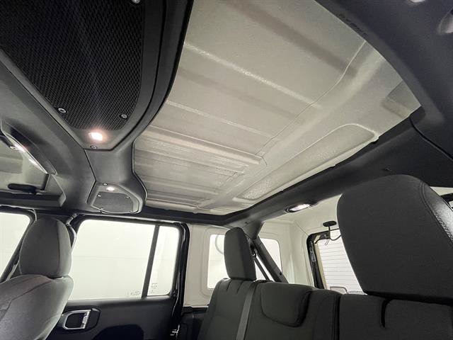 Used 2026 Jeep Wrangler Unlimited Sport AWD/4WD image 12