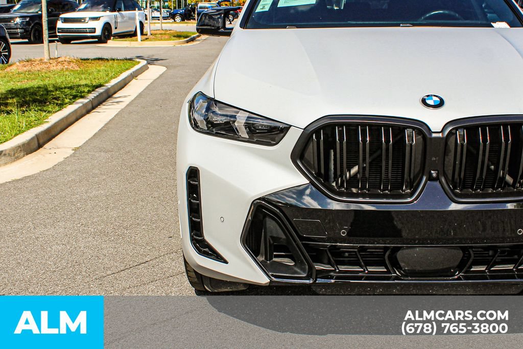Used 2025 BMW X6 M60i AWD/4WD image 11