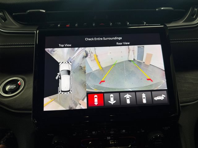 Used 2024 Jeep Grand Cherokee L Limited w/ Luxury Tech Group II AWD/4WD image 15