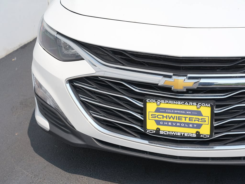Used 2023 Chevrolet Malibu LT w/ Driver Confidence Package FWD image 9