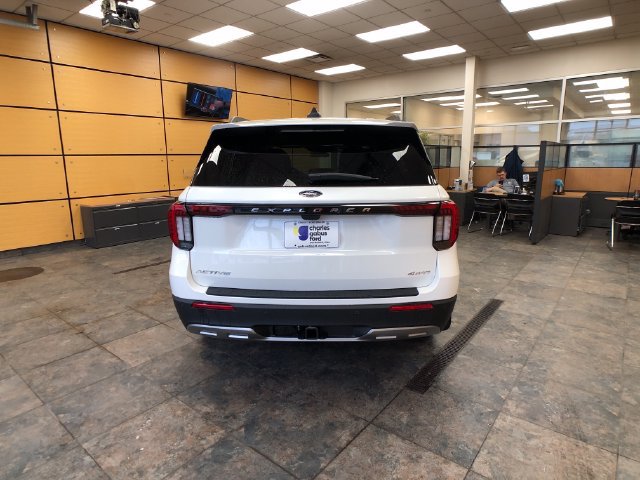 New 2026 Ford Explorer Active w/ Active Comfort Package AWD/4WD image 6