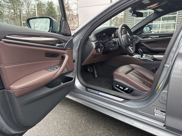 Used 2023 BMW M550i xDrive AWD/4WD image 15