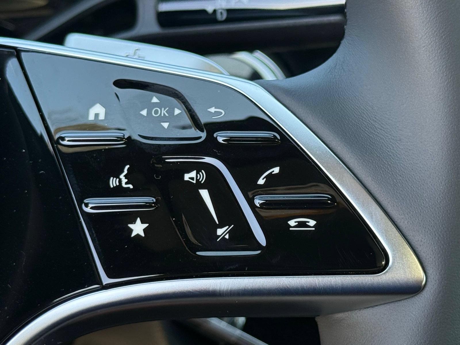 New 2026 Mercedes-Benz E 450 4MATIC All-Terrain Wagon image 21