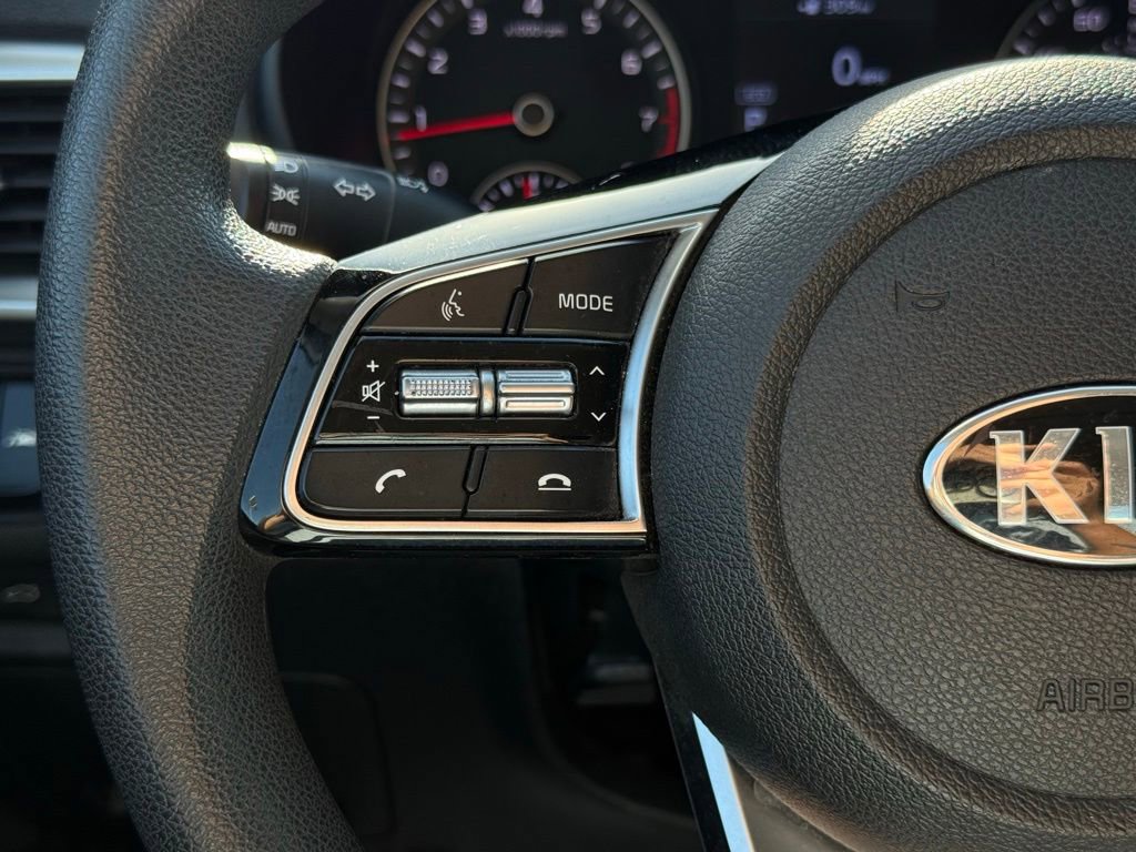 Used 2020 Kia Optima LX FWD image 19