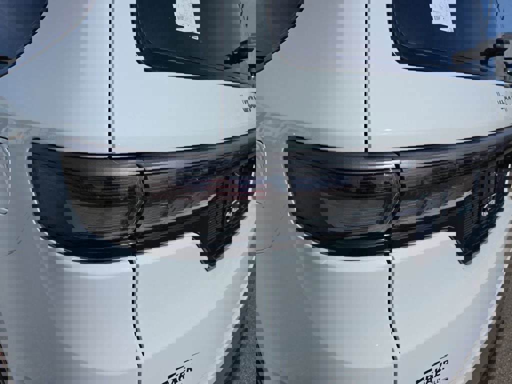 New 2026 Jeep Grand Wagoneer Limited image 39