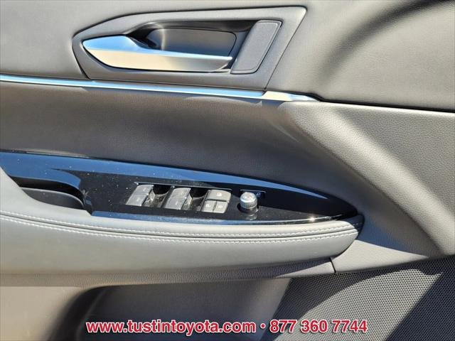 Certified 2022 Toyota Mirai w/ Advanced Technology Package RWD image 18