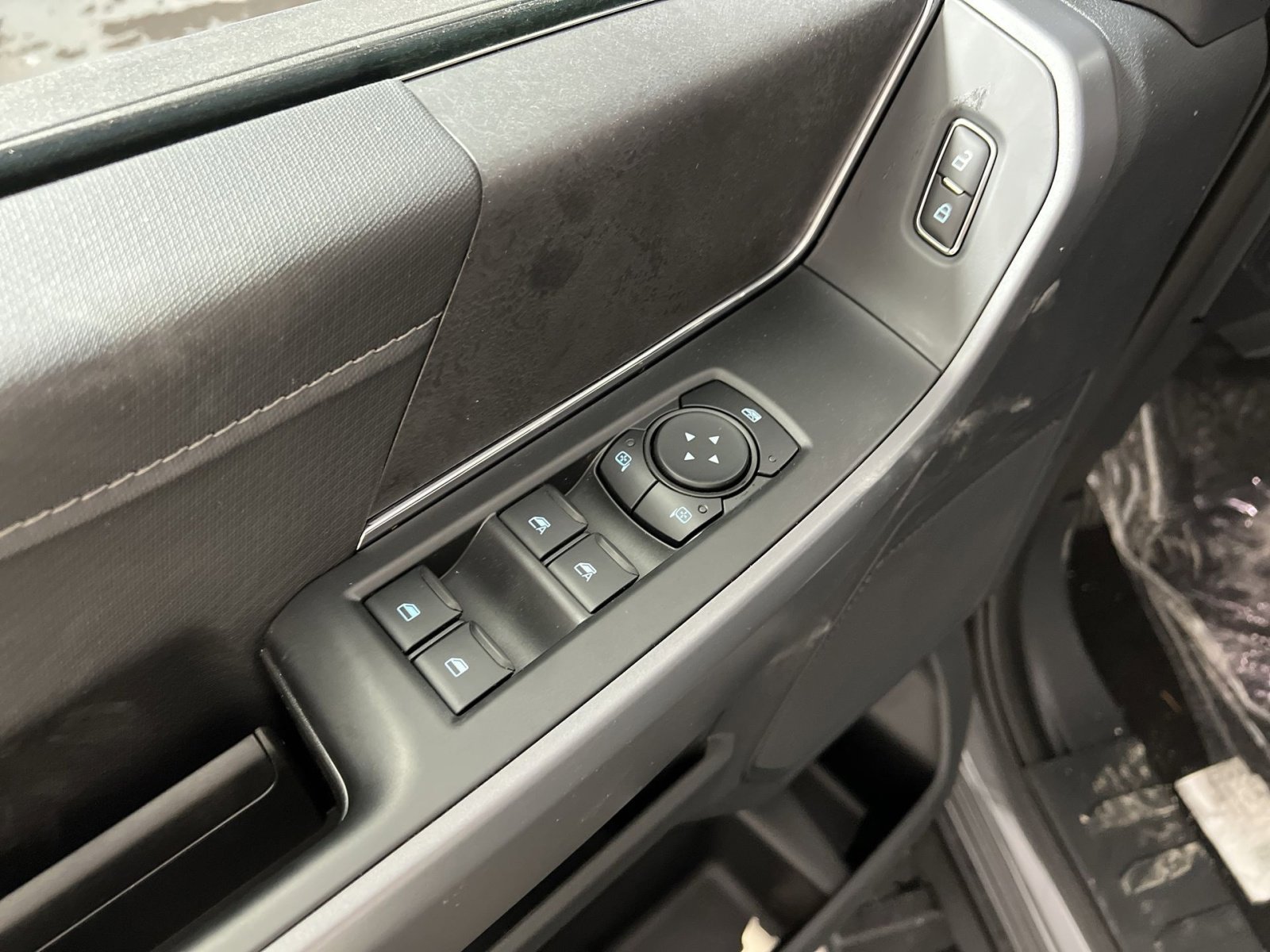 New 2026 Ford F150 XLT w/ Equipment Group 302A MID image 15