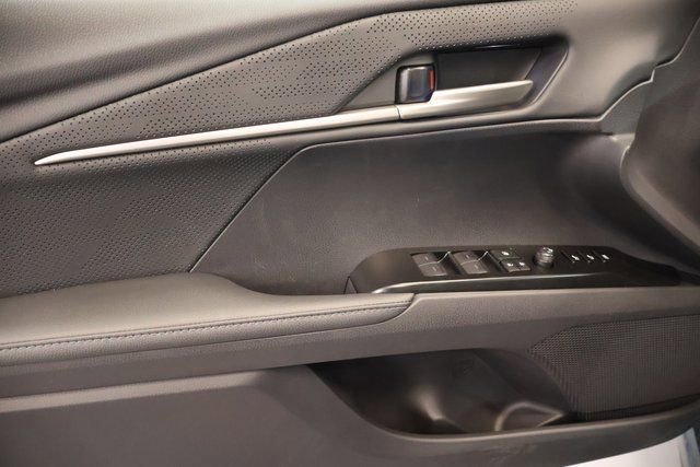 New 2026 Toyota Camry XSE AWD/4WD image 9