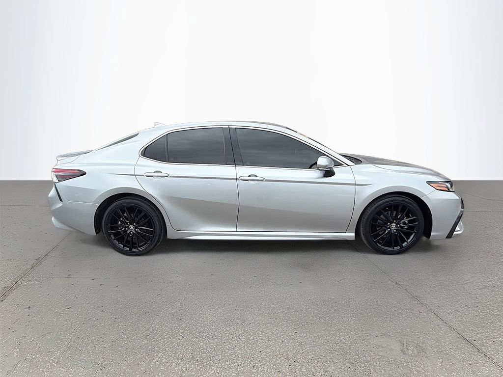 Used 2023 Toyota Camry XSE image 2