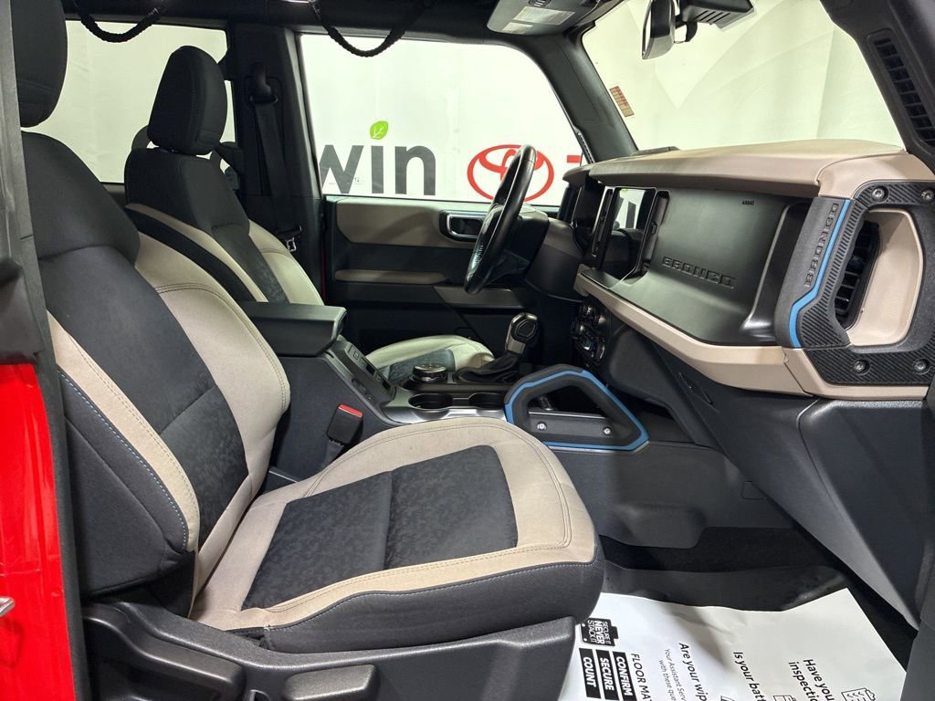 Used 2022 Ford Bronco Wildtrak AWD/4WD image 12