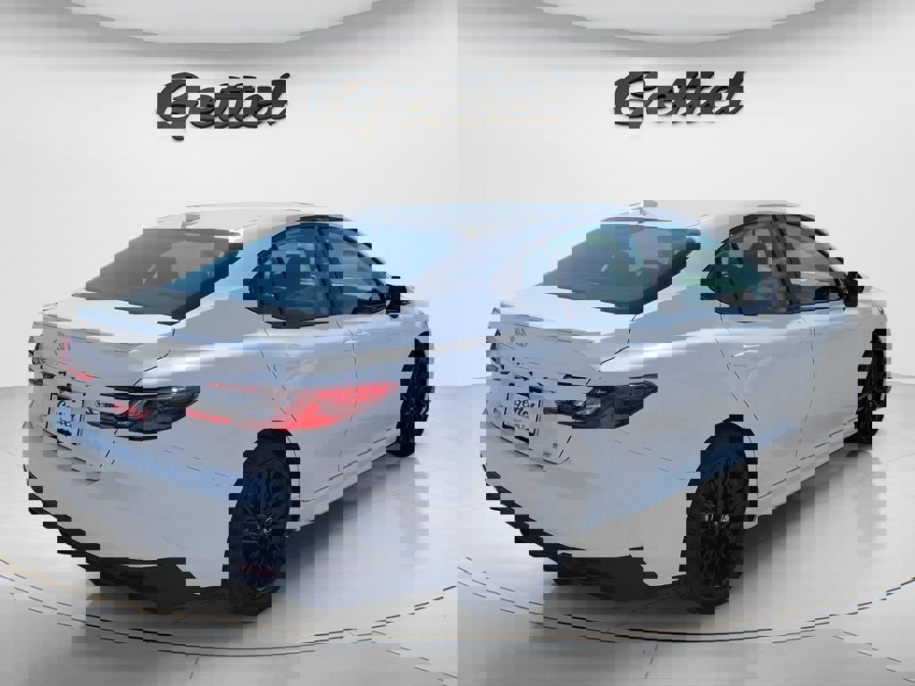 New 2026 Toyota Camry SE image 4