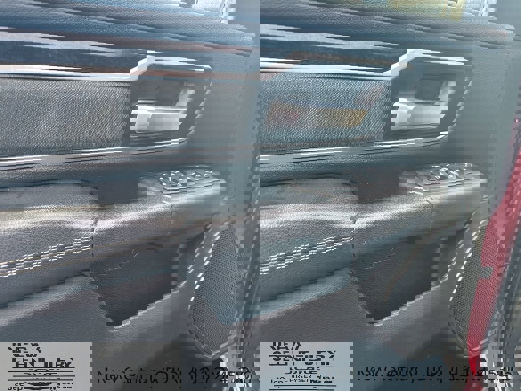 Used 2023 RAM 1500 Big Horn AWD/4WD image 8