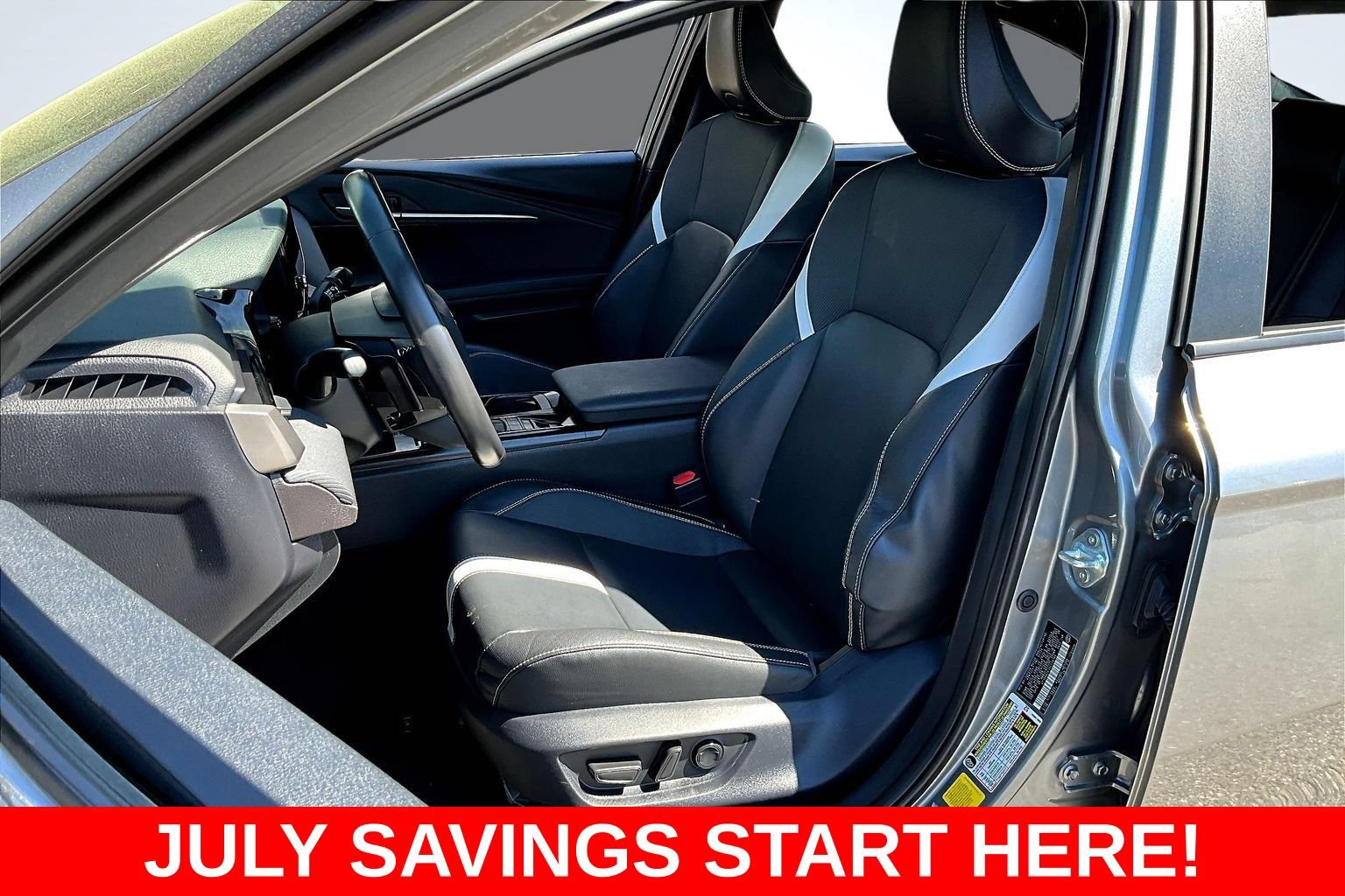 Used 2025 Toyota Camry LE FWD image 26
