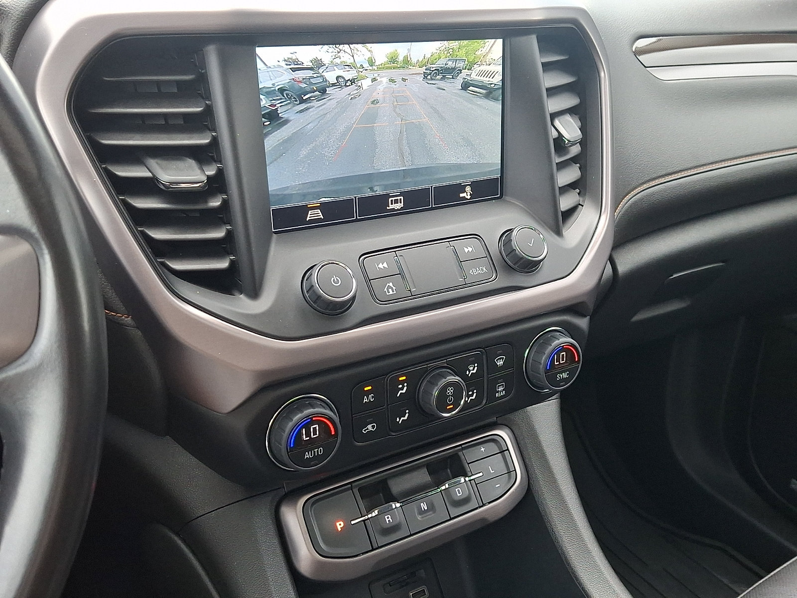 Used 2021 GMC Acadia AT4 w/ Trailering Package AWD/4WD image 20