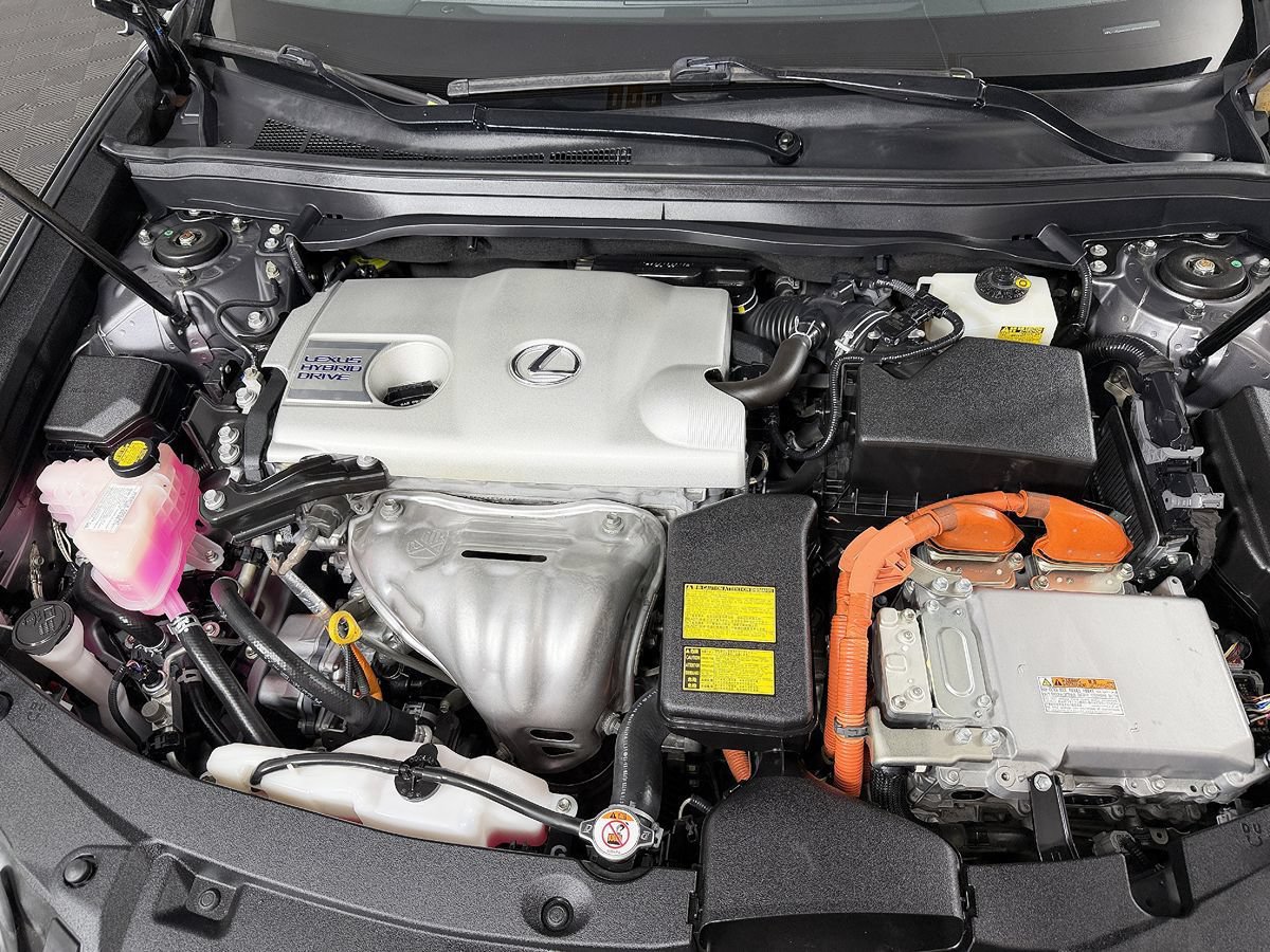 Used 2014 Lexus ES 300h w/ Luxury Package w/Bamboo Trim FWD image 21