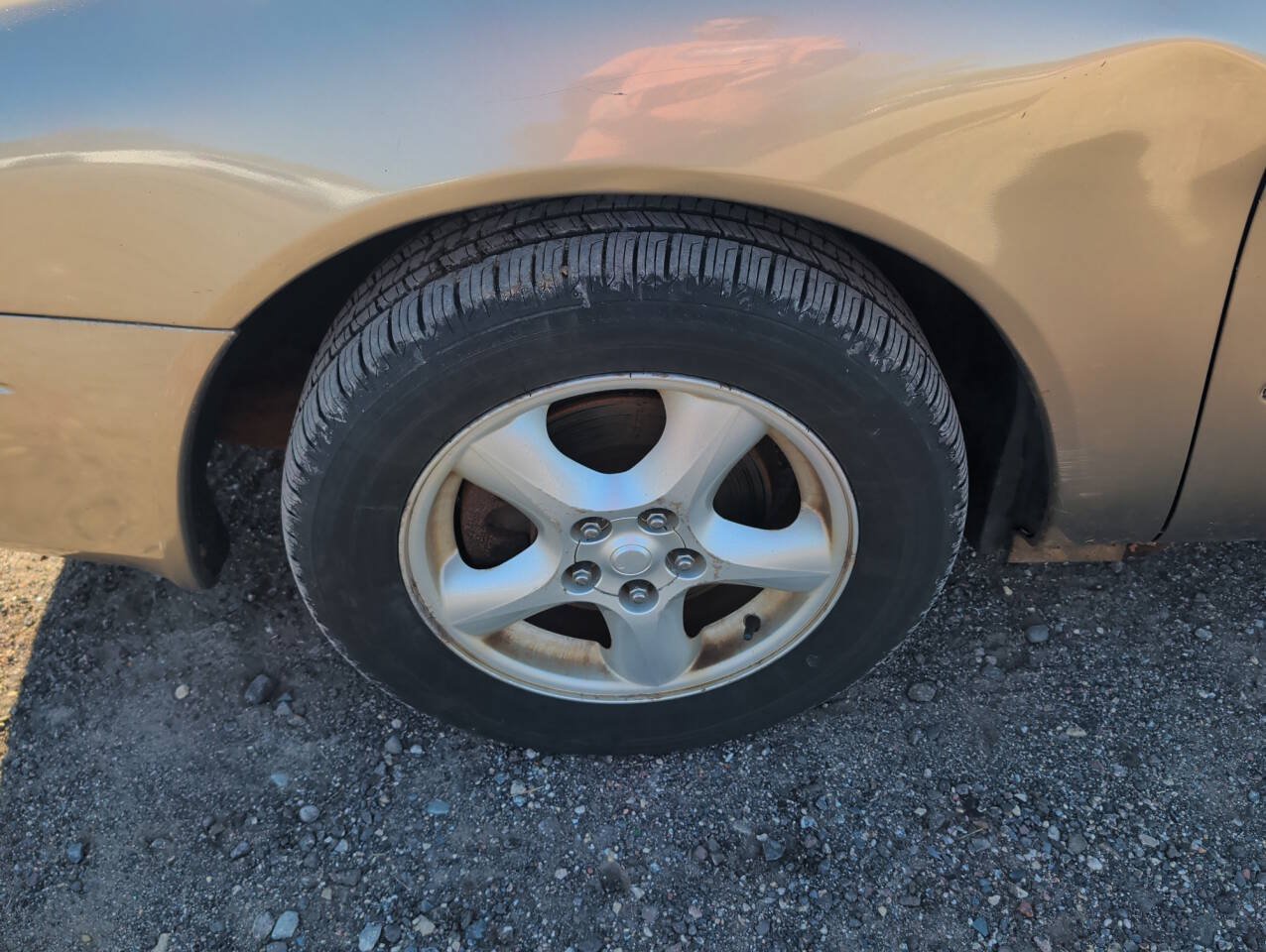 Used 2003 Ford Taurus SE FWD image 9