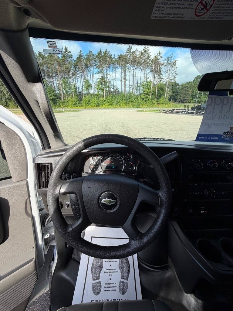 Used 2023 Chevrolet Express 3500 LS RWD image 10