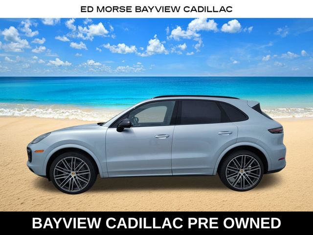 Used 2022 Porsche Cayenne S AWD/4WD image 2