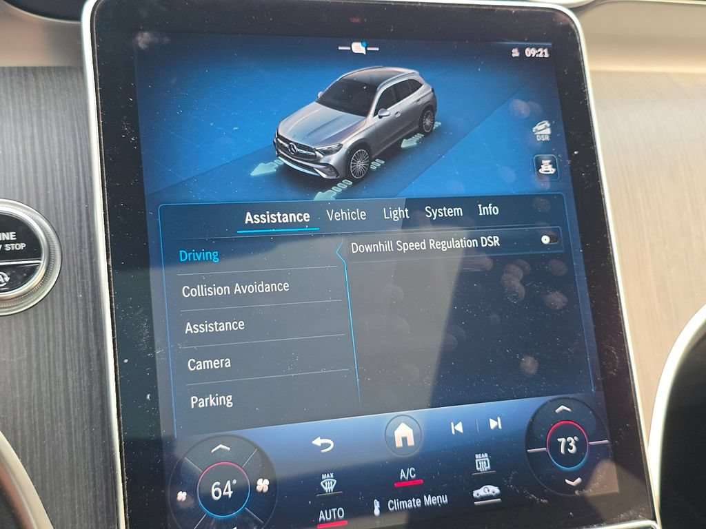 Used 2023 Mercedes-Benz GLC 300 4MATIC image 5
