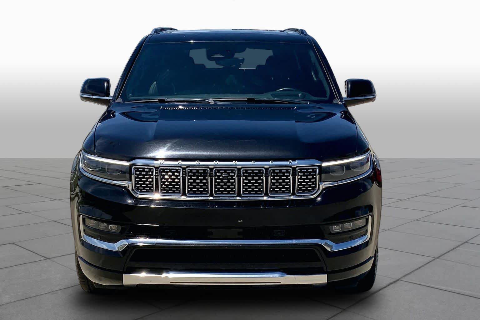 Used 2024 Jeep Grand Wagoneer L 4WD image 4
