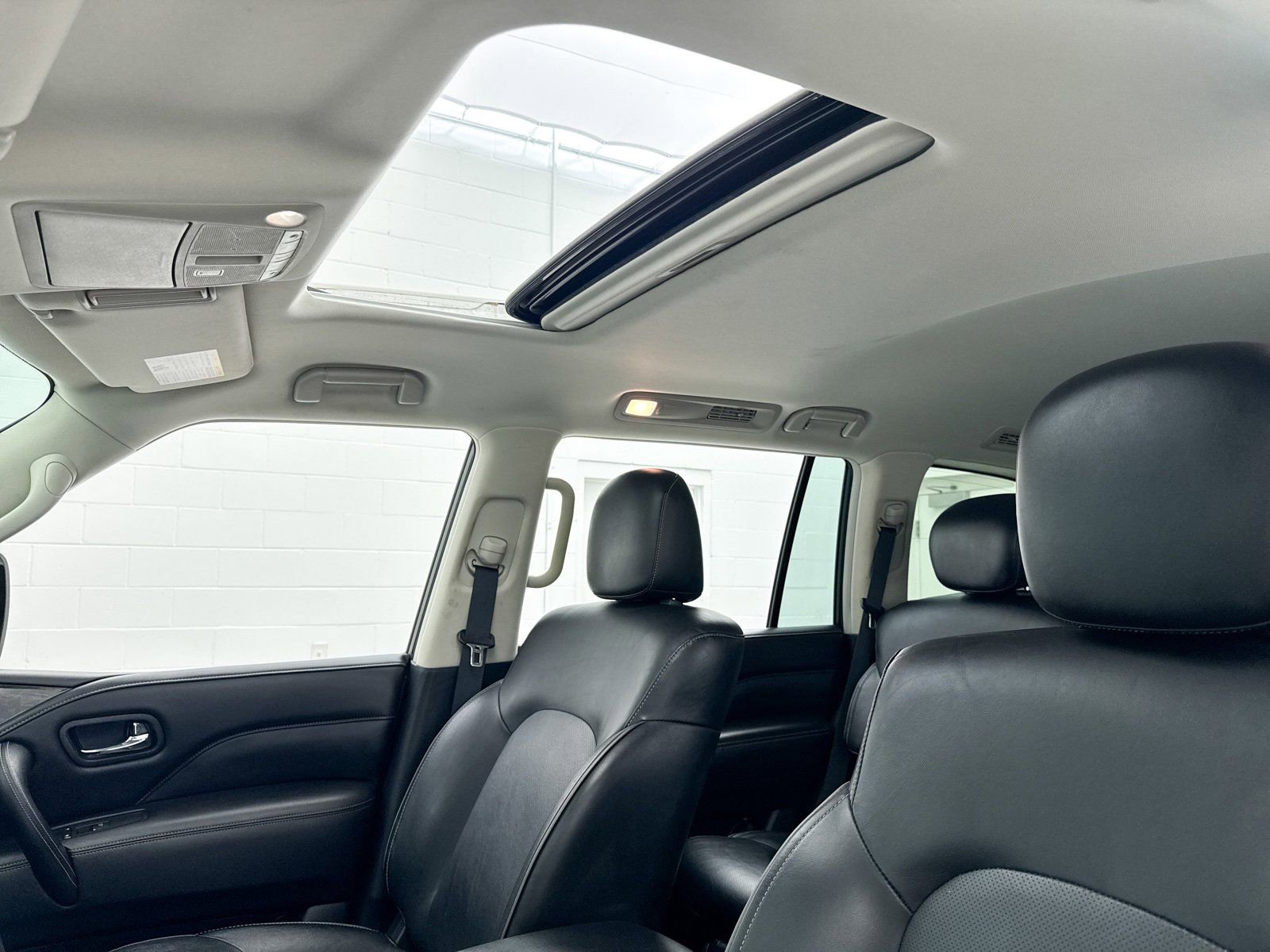 Used 2024 INFINITI QX80 Luxe image 4