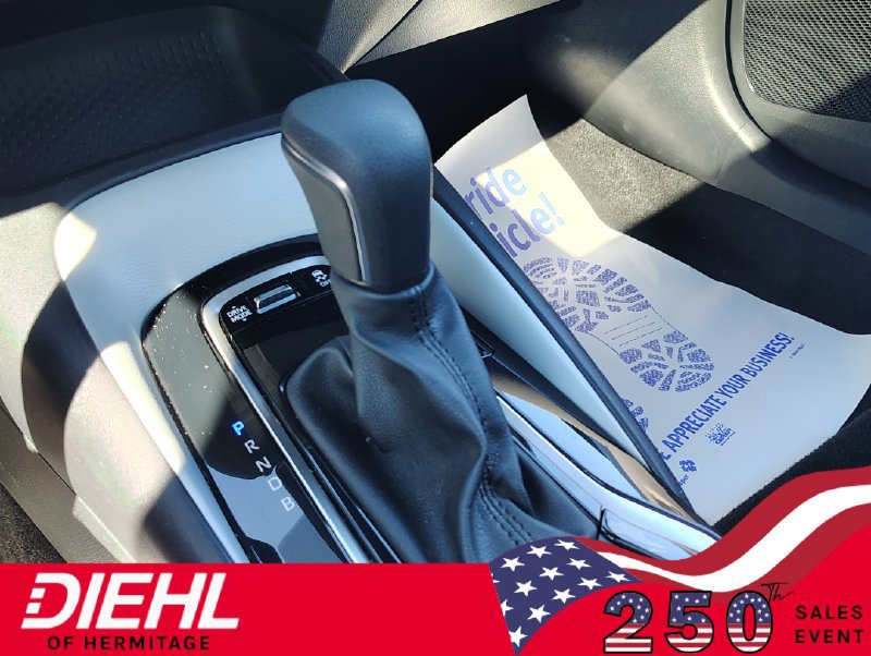 Certified 2023 Toyota Corolla SE w/ SE Premium Package FWD image 34