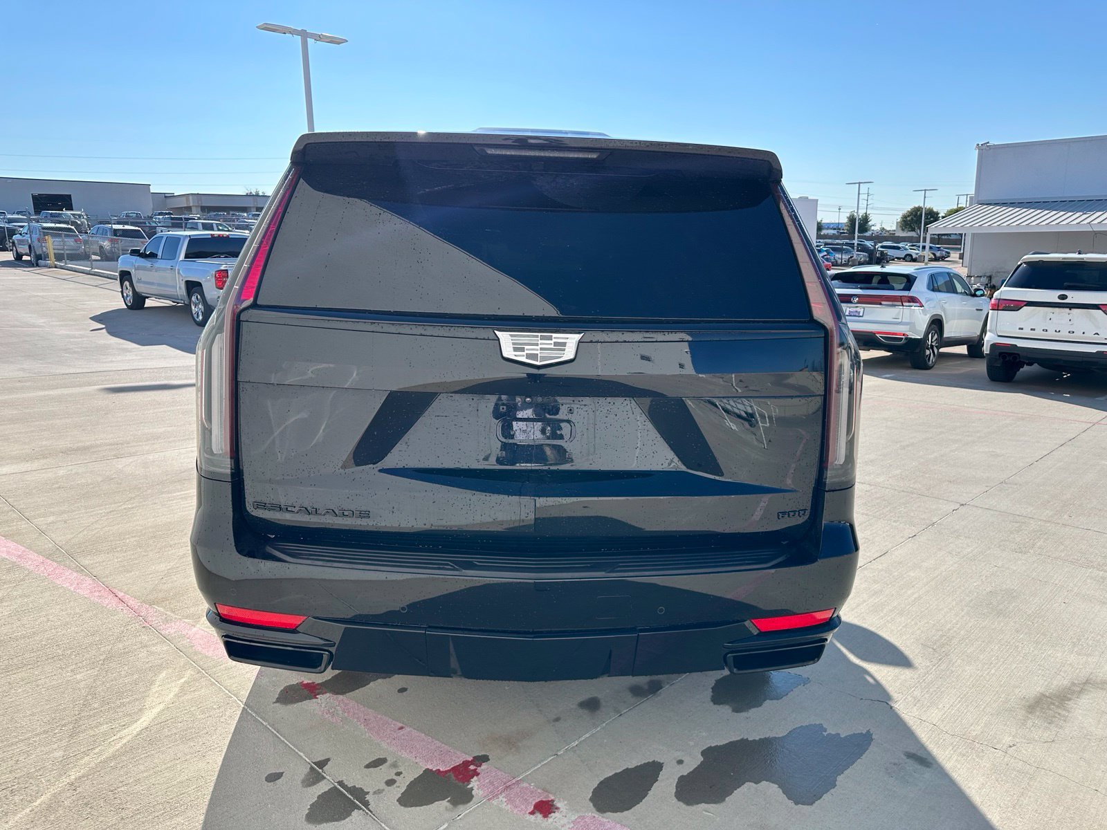 Used 2024 Cadillac Escalade Sport w/ LPO, ONYX Package AWD/4WD image 6