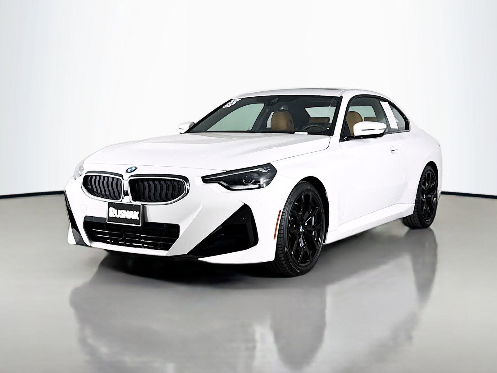 Used 2025 BMW 230i Coupe w/ M Sport Package image 3