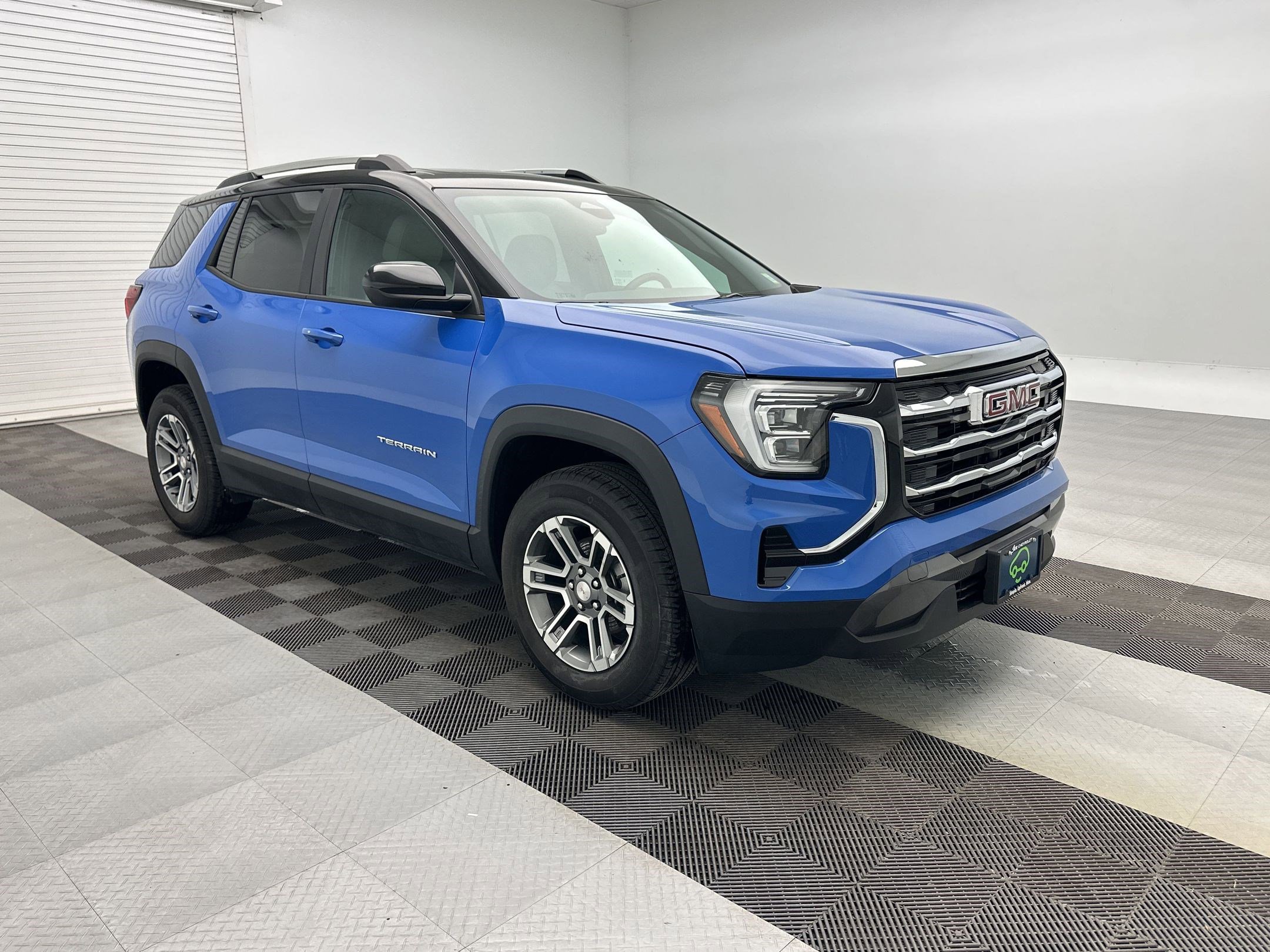 Certified 2025 GMC Terrain Elevation w/ Elevation Premium Package AWD/4WD image 7
