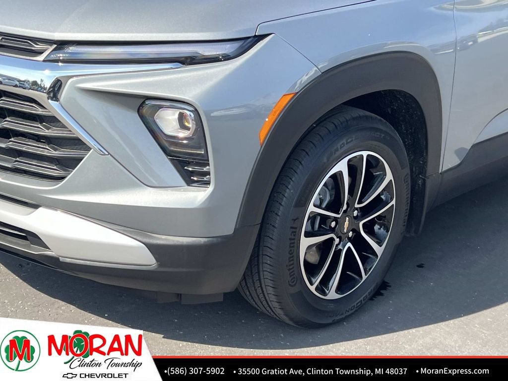 Certified 2024 Chevrolet TrailBlazer LT w/ LT Cold Weather Package FWD image 10