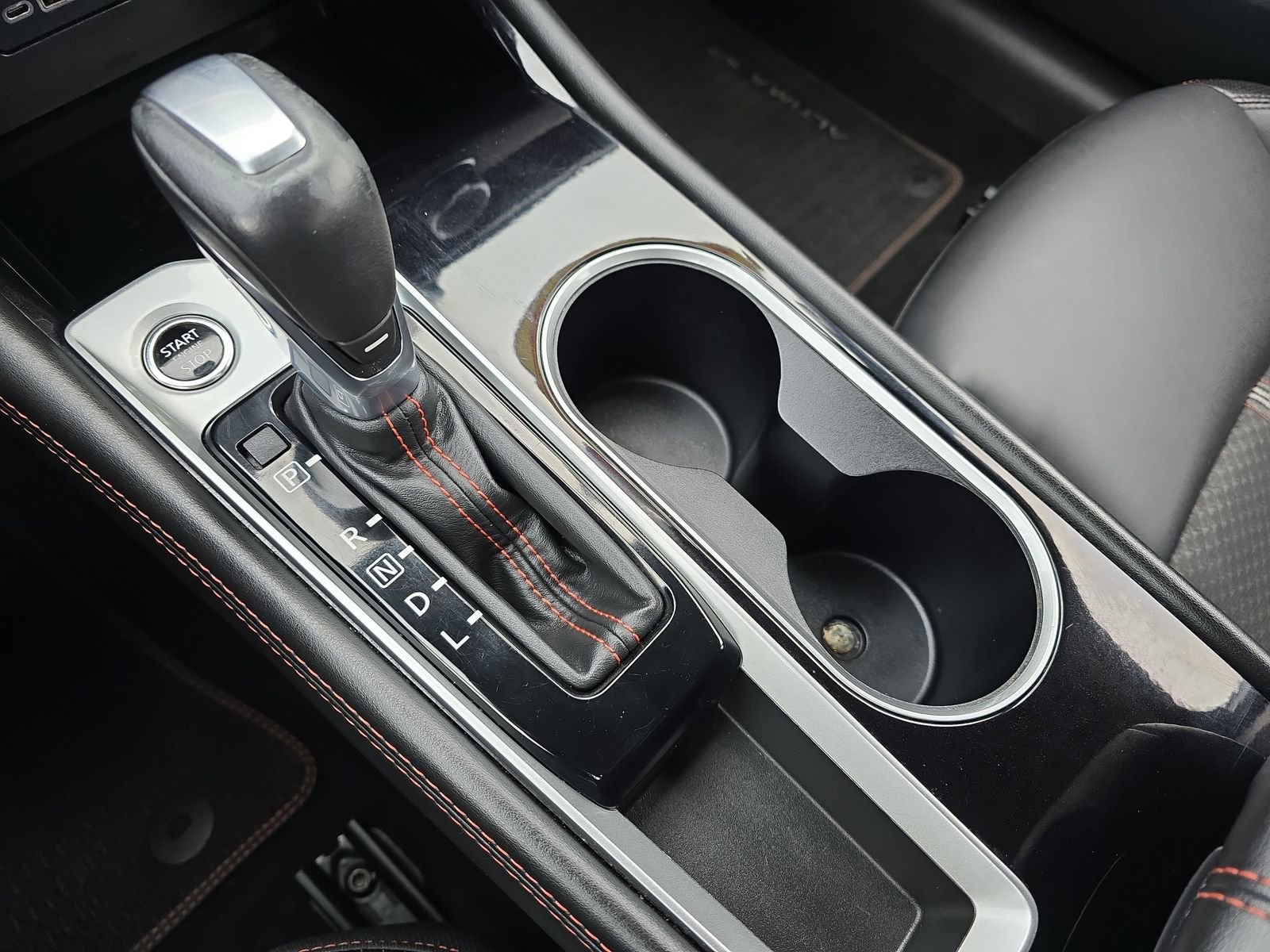 Used 2024 Nissan Altima 2.5 SR image 24